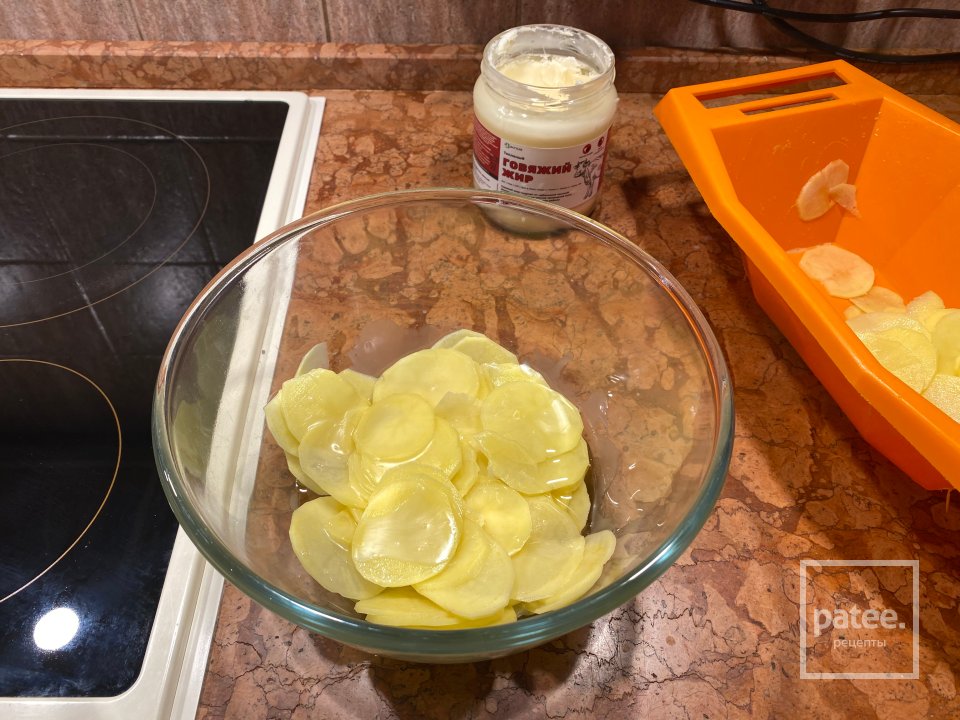 Суфле из сибаса с хрустящим картофелем, имбирным муссом, гороховым пюре за 16 часов - Шаг 2