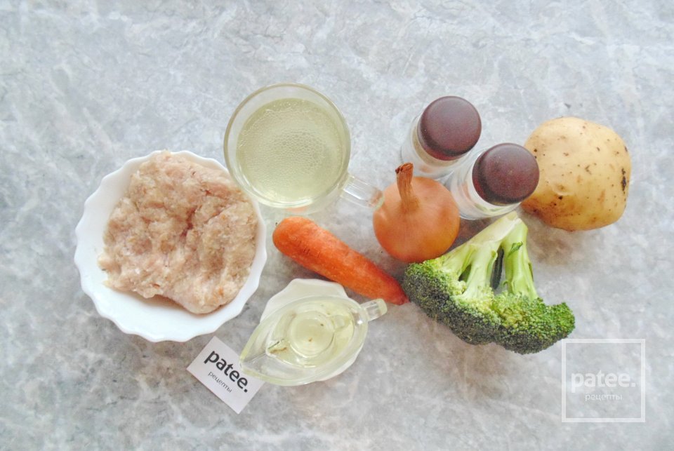 Суп с фрикадельками и брокколи - Шаг 1