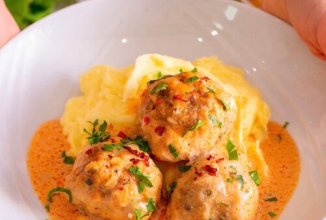 Тефтели с рисом и подливой 👍🏼