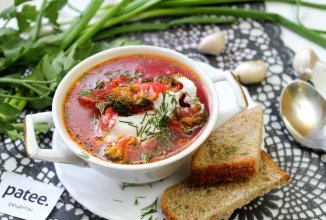 Борщ с красной фасолью и брокколи