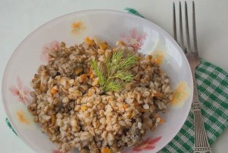 Гречневая каша с гуляшом в мультиварке🥣