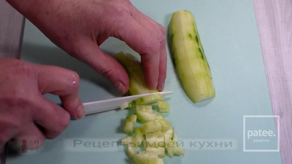 Салат за 5 минут с капустой и фасолью - Шаг 3