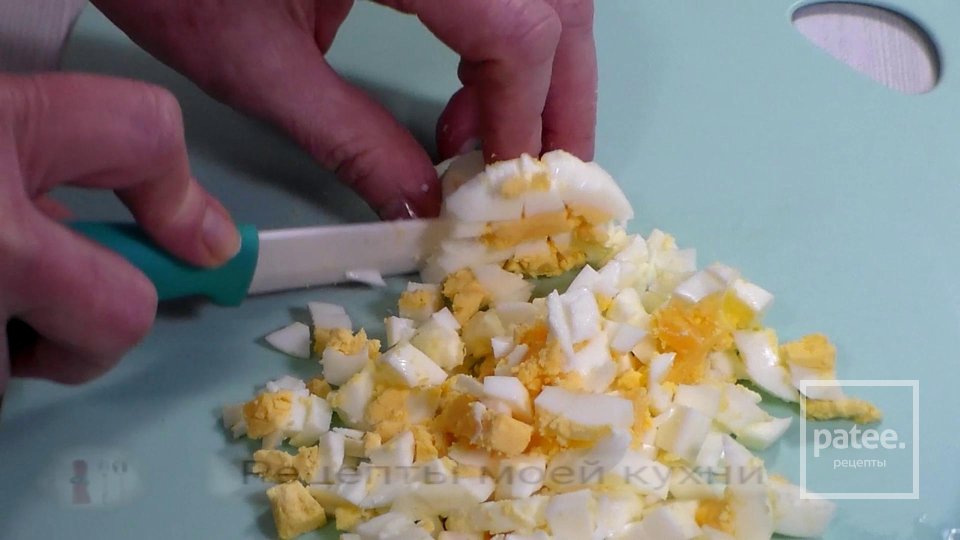 Салат за 5 минут с капустой и фасолью - Шаг 4