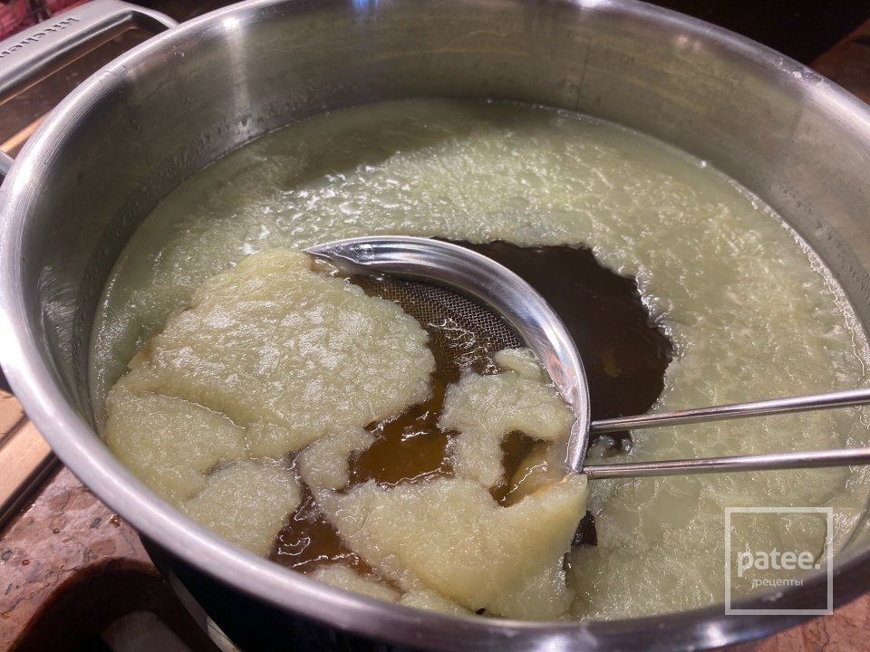 Холодец из свиных ушей и бычьих хвостов - Шаг 7