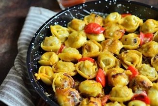 Жаренные пельмени с сыром 🥟