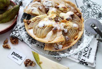 Хрустящий грушевый пирог с сыром