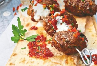 Котлеты по-турецки на шпажках 👍🏼