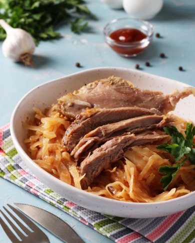 Голень индейки с капустой в духовке 🍗 - Шаг 8