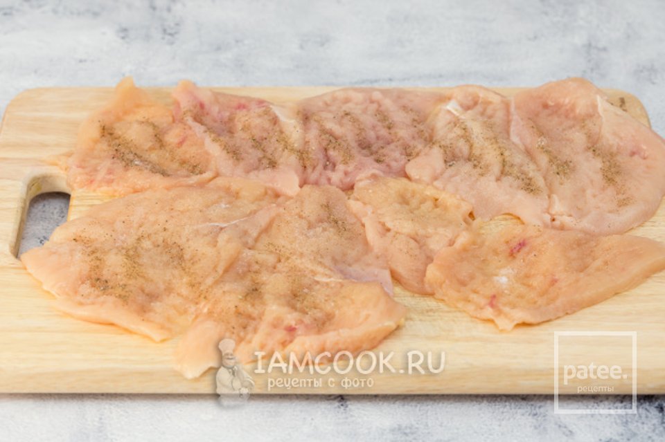 Куриные отбивные с морковью и луком 🍗 - Шаг 4