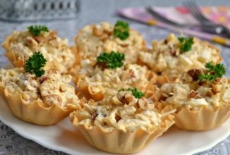 Тарталетки с пикантным салатом 👍🏼