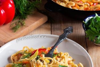 Лапша с овощами 🍝