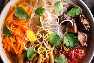 Холодный корейский суп «Кукси» 🍲