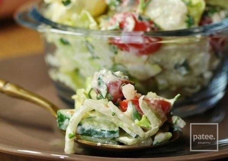 Лёгкий салат с сырно-горчичной заправкой 🥗 - Шаг 1