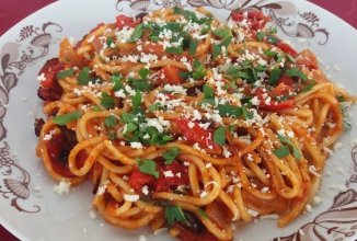 Спагетти с печеным перцем 🍝