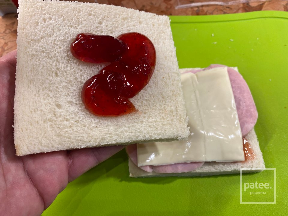 Сырные Тосты с клубничной ветчиной - Шаг 5