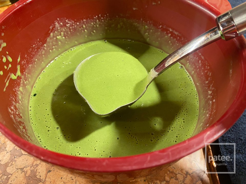 Зимний Земляничный торт из матчи - Шаг 3