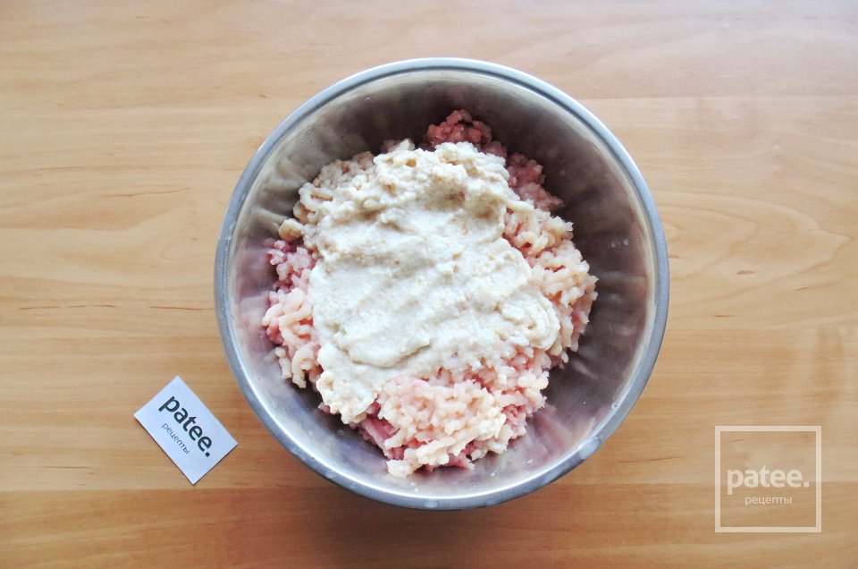 Куриные тефтели с фасолью в соусе - Шаг 2