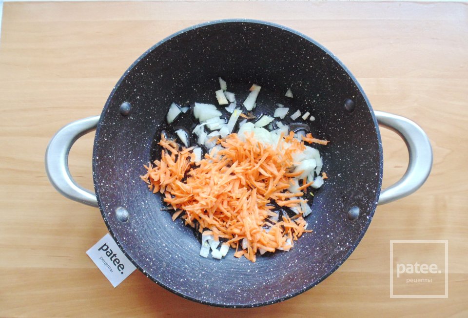 Куриные тефтели с фасолью в соусе - Шаг 5