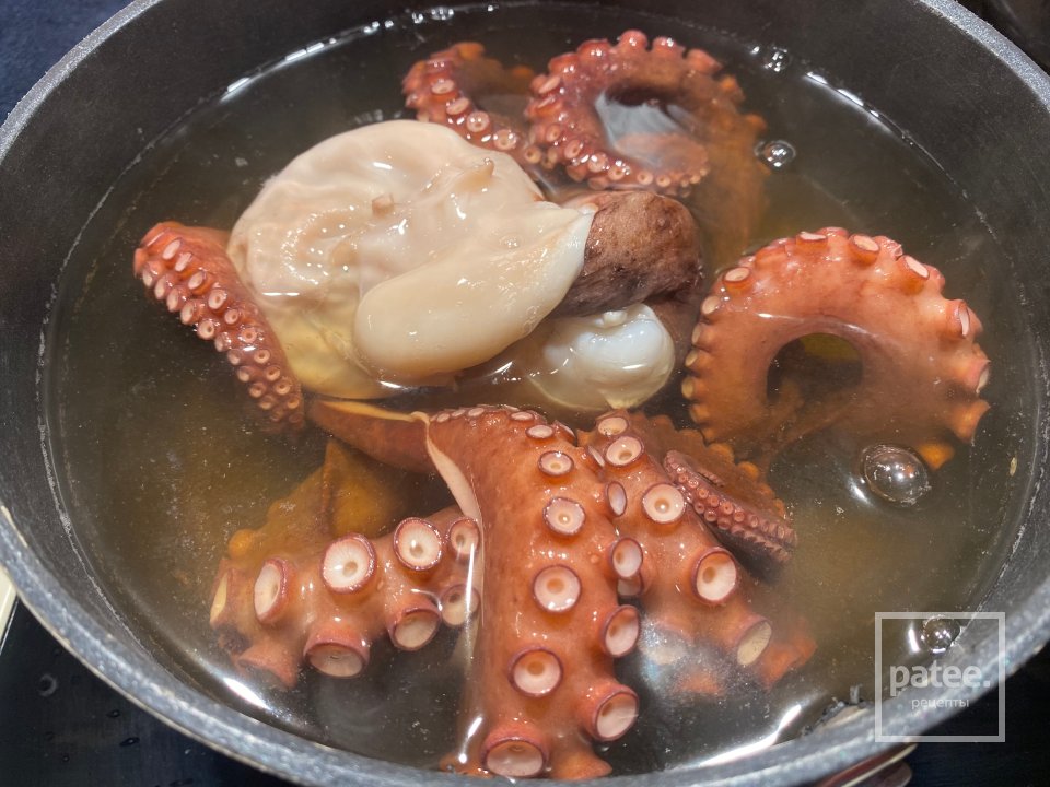 Вьетнамский суп Фо с креветками, кальмарами и осьминогом - Шаг 6