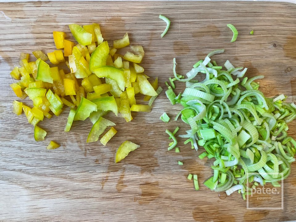 Скумбрия фаршированная зеленью - Шаг 2