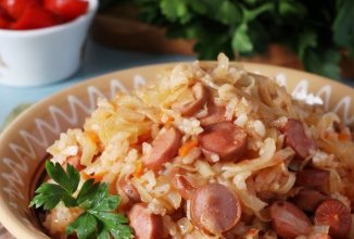 Тушёная капуста с рисом и сосисками 👍🏼
