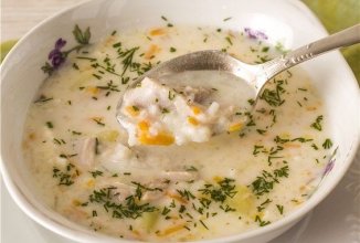 Сырный суп с курицей и рисом 🍲