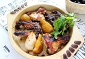 Куриные спинки запеченные с грушей в духовке