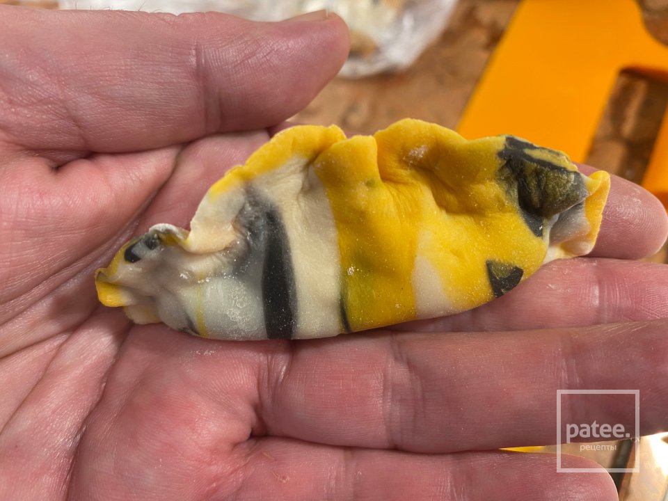 Тигровые пельмени из креветок на пару - Шаг 16