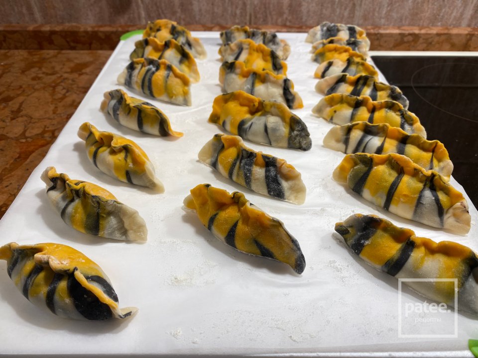 Тигровые пельмени из креветок на пару - Шаг 17