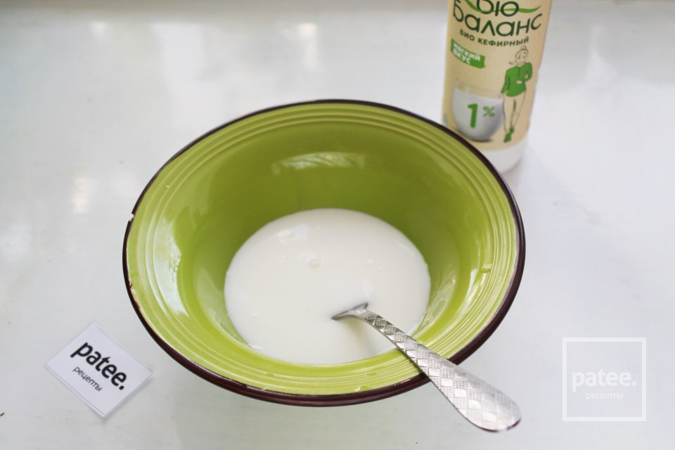 Брусничные оладьи на сковороде - Шаг 2