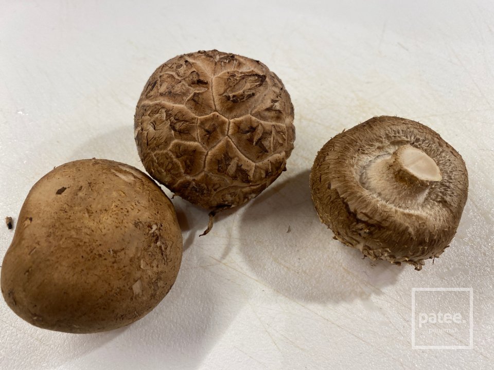 Севиче-Умами из Королевского Краба с грибами еноки и шиитаке - Шаг 12