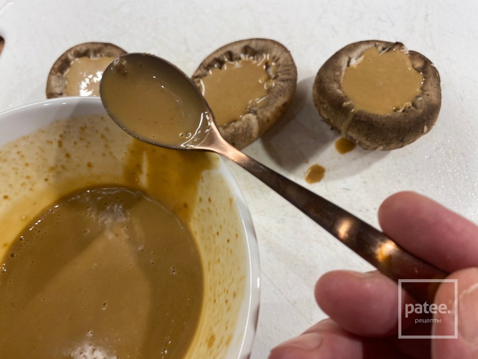 Севиче-Умами из Королевского Краба с грибами еноки и шиитаке - Шаг 14