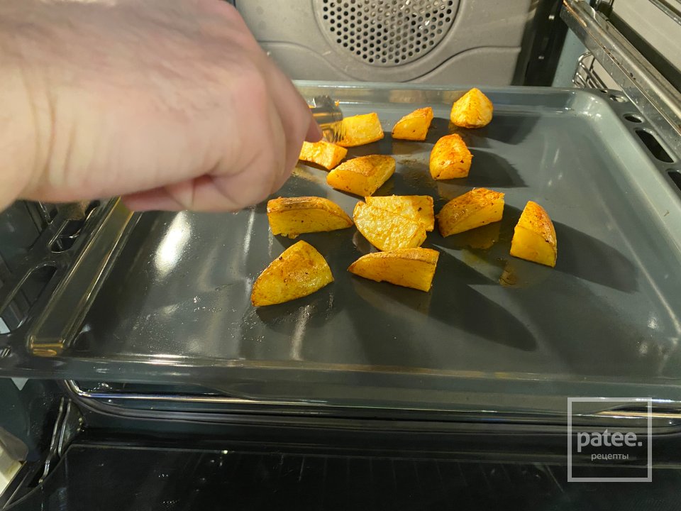 Бургер с беконом, луком и Чеддером - Шаг 4