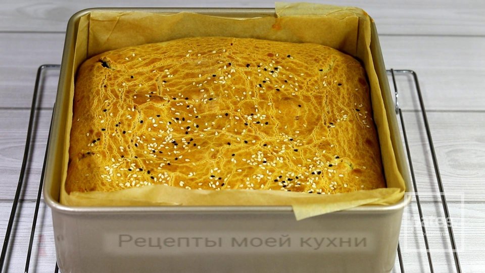 Заливной пирог с рыбной консервы - Шаг 12