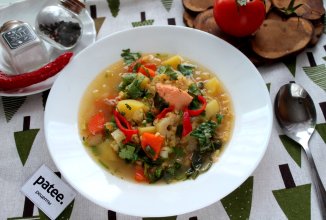 Рыбный суп с красной чечевицей