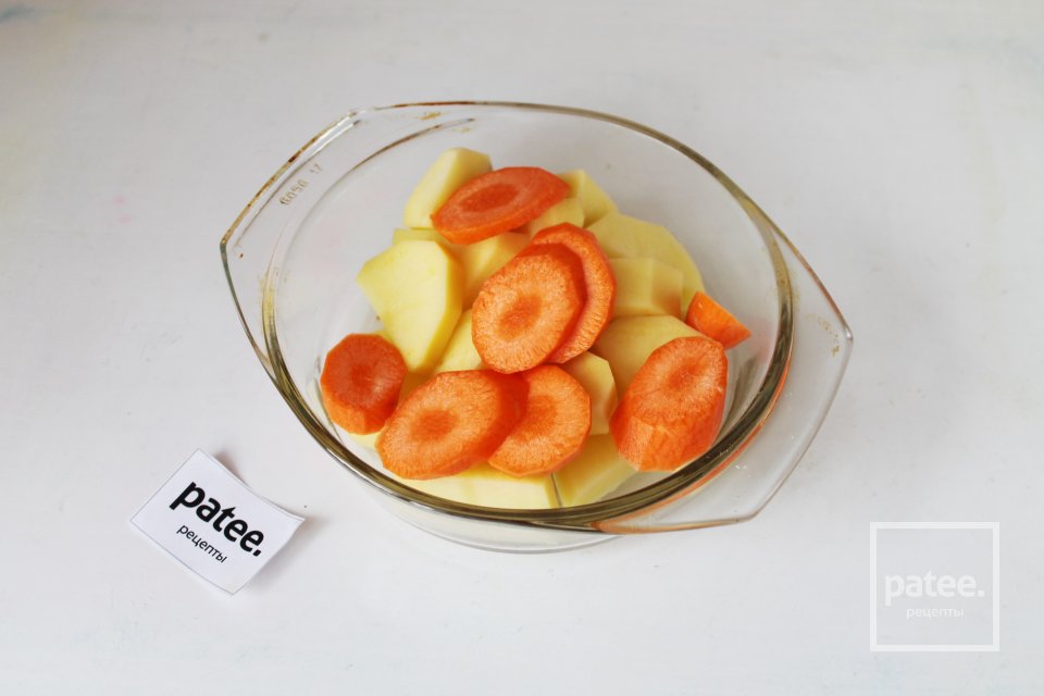 Треска, запеченная с овощами и сметаной - Шаг 2