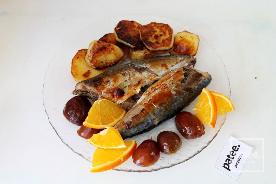Скумбрия с маринованными сливами в духовке - Шаг 9