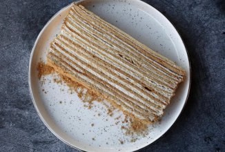 Медовик со сметанным кремом