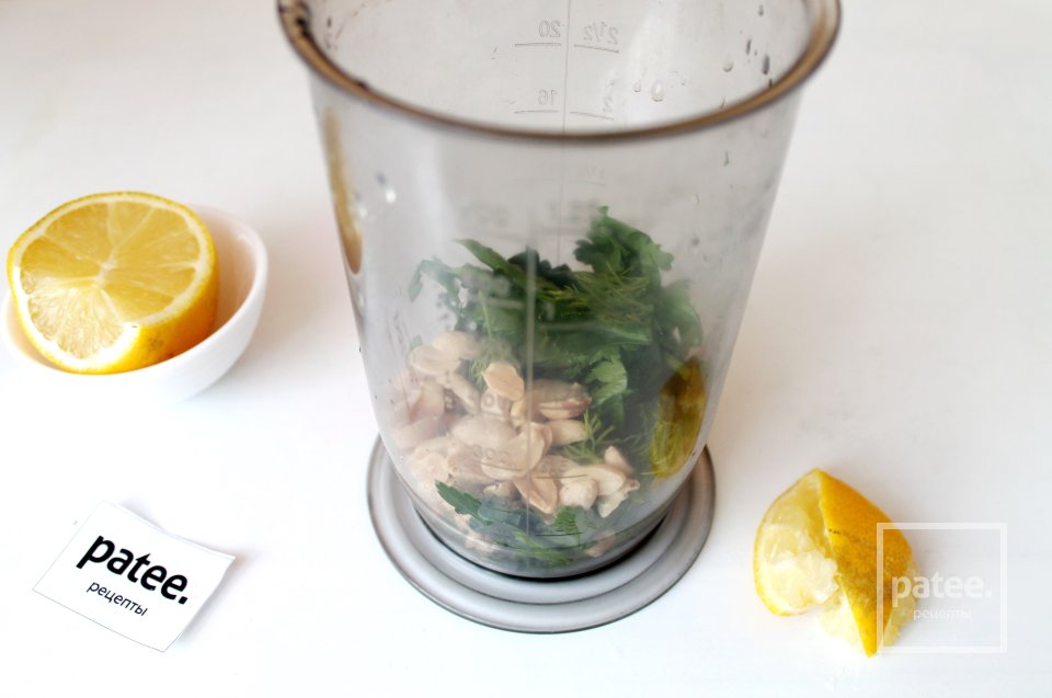 Треска под ореховым соусом - Шаг 7