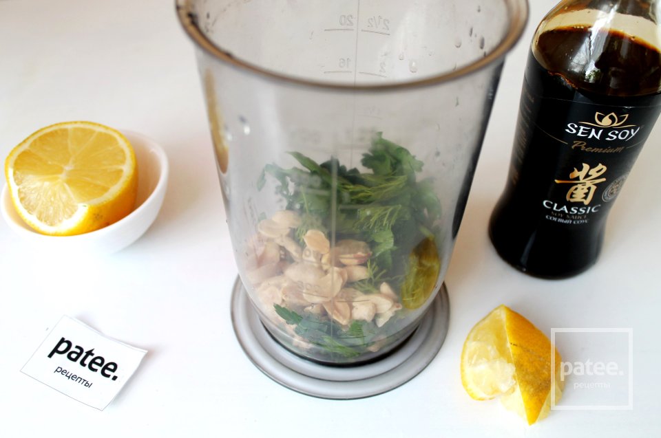 Треска под ореховым соусом - Шаг 8