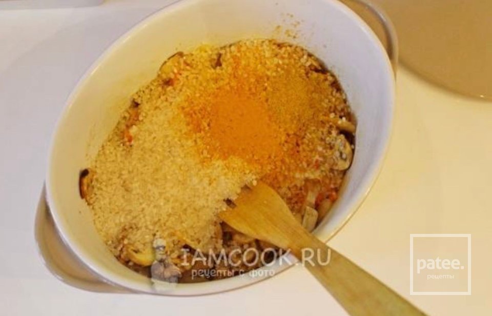 Рис запеченный с грибами и курицей - Шаг 5