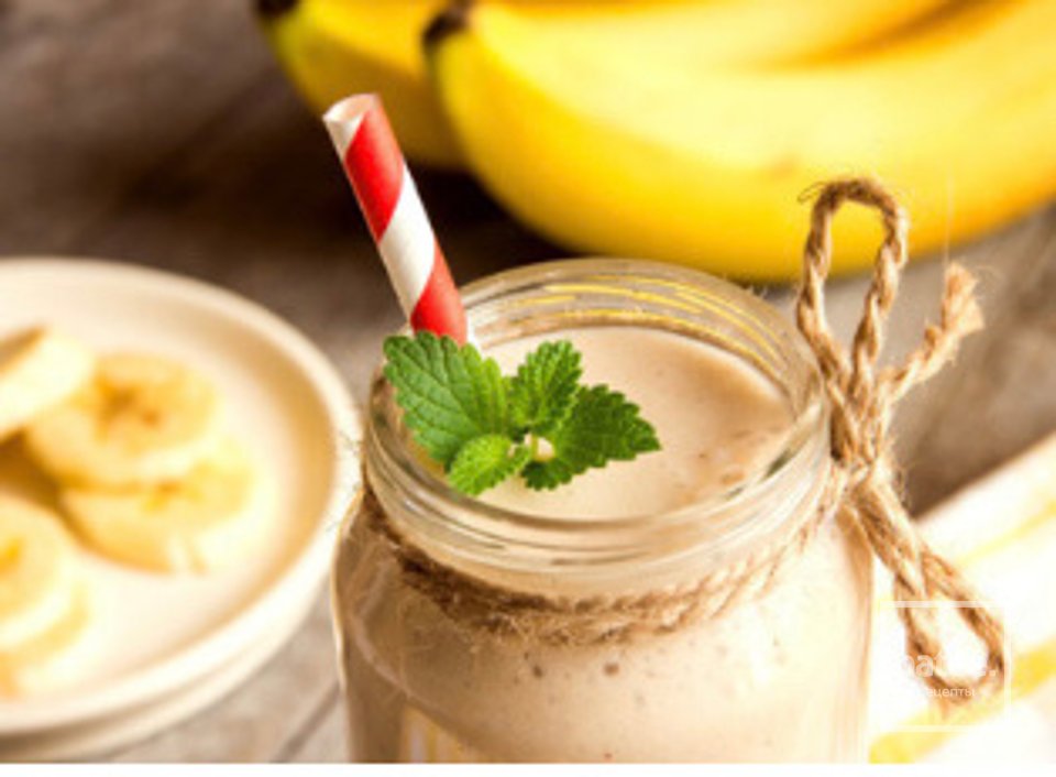 Банановый и ягодный смузи - Шаг 1