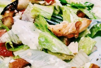 Салат &laquo;Цезарь&raquo; традиционный