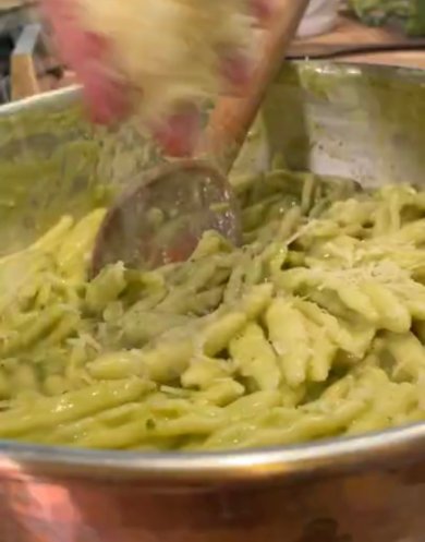 Сливочная паста с броколи - Шаг 1