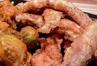 Курица жареная в яйце