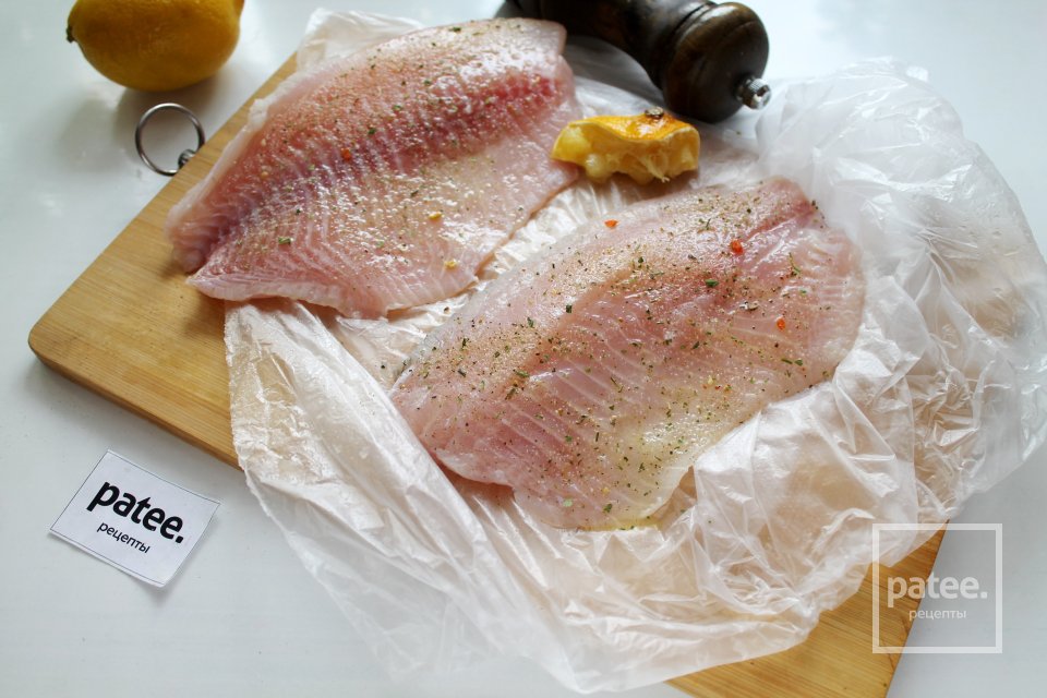 Филе тилапии в кляре на сковороде - Шаг 4