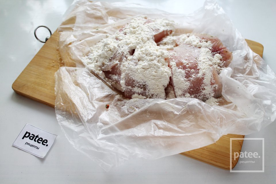 Филе тилапии в кляре на сковороде - Шаг 9