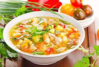 Куриный суп с овощами