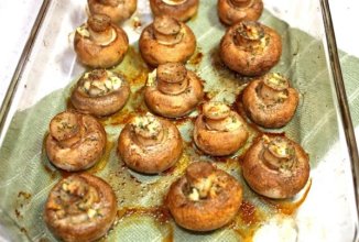 Шампиньоны, запеченные в духовке