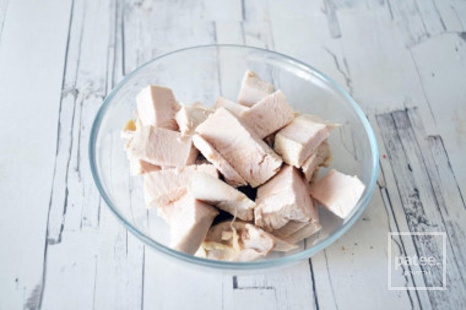 Салат с авокадо и курицей - Шаг 2